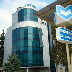 Отель Latinka
